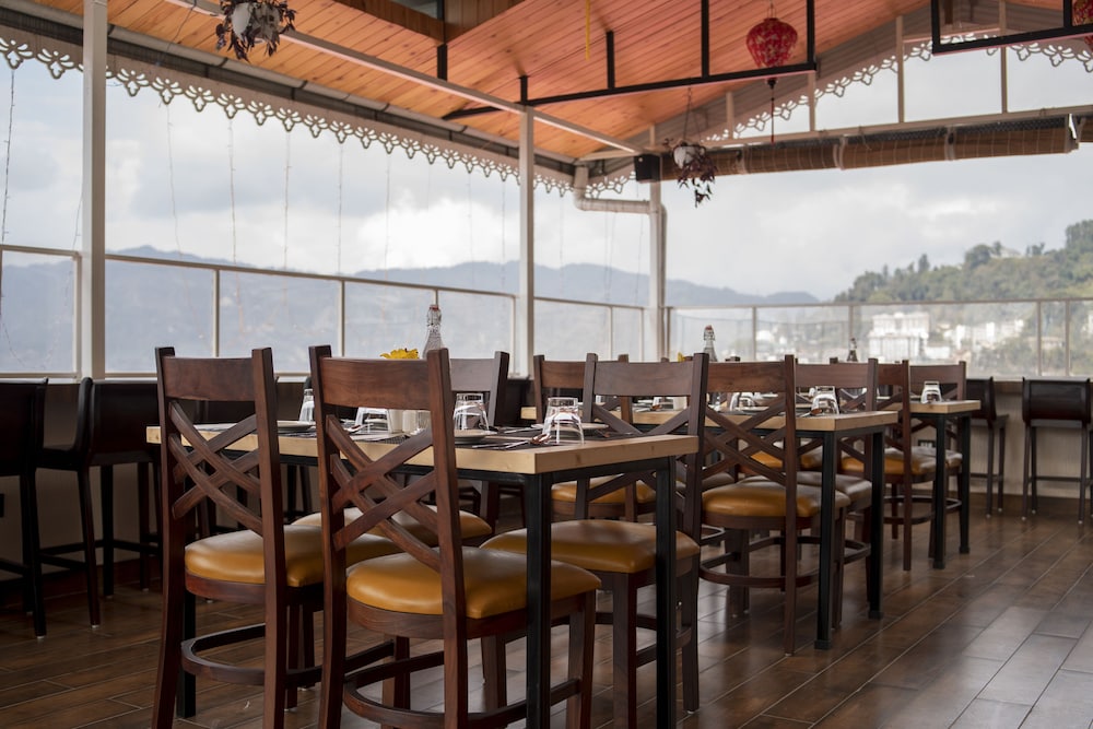 Photo of Zip By Spree Hotels Gangtok, 3-star hotel in Gangtok