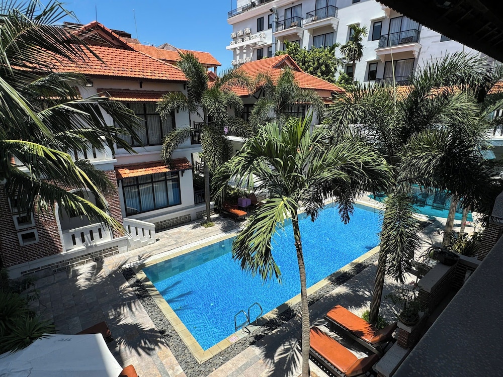 TTC Hotel – Hoi An, Singapore
