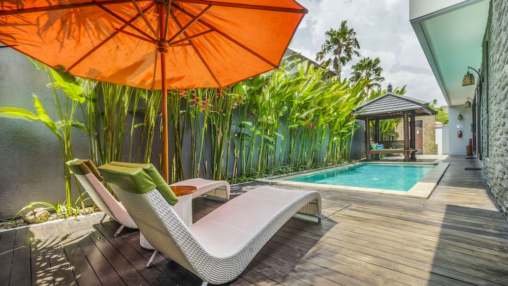 Sotis Villa Canggu, Singapore