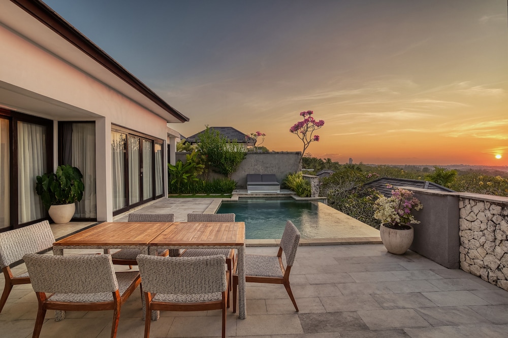 	Prasana by Arjani Resort Bali, Singapore