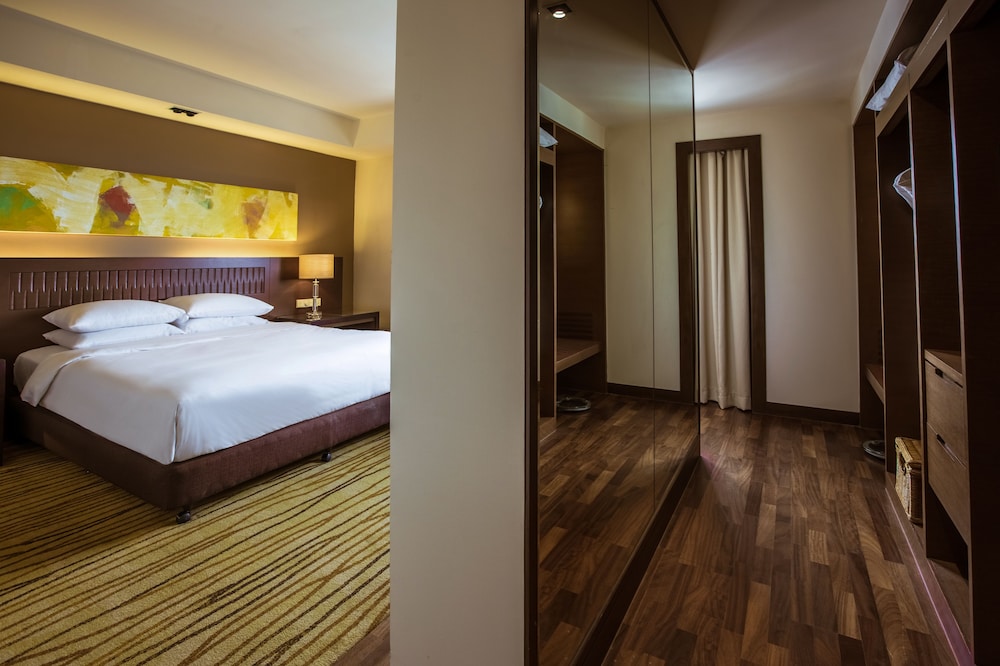 Photo of Hyatt Regency Kinabalu, 5-star hotel in Kota Kinabalu (and vicinity)