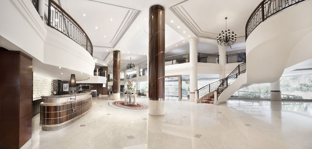 Dorsett Grand Subang, Singapore