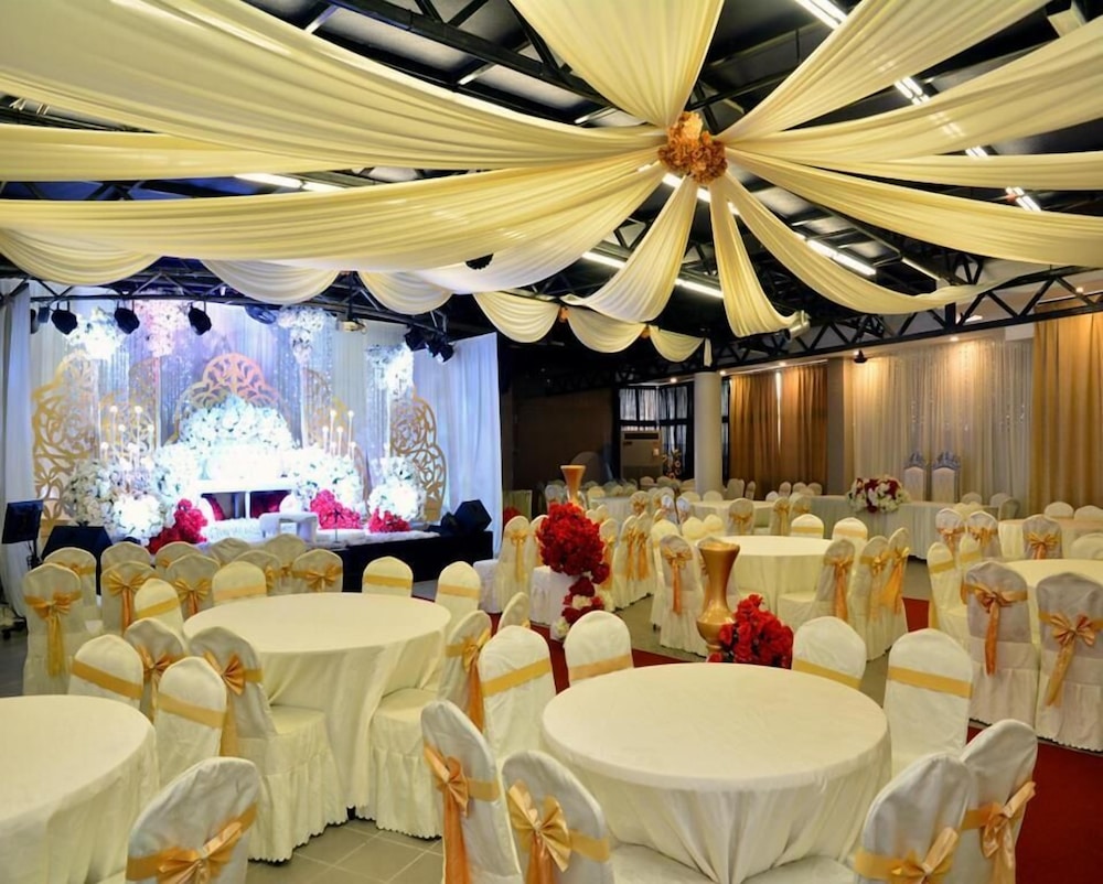 Photo of Muarar 99 Hotel, 3-star hotel in Muar