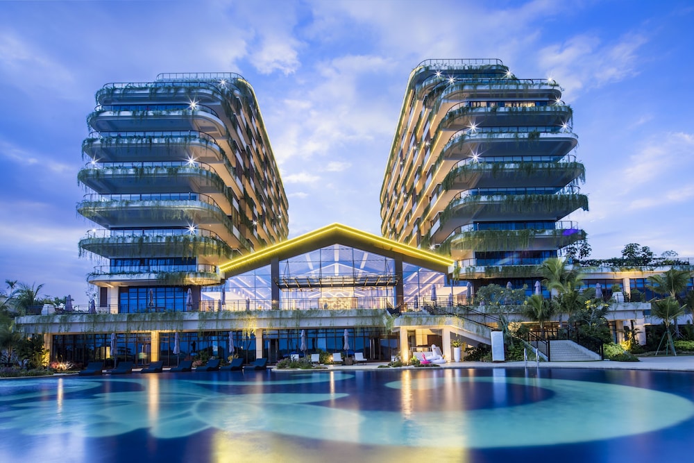 Forest City Golf Hotel, Singapore
