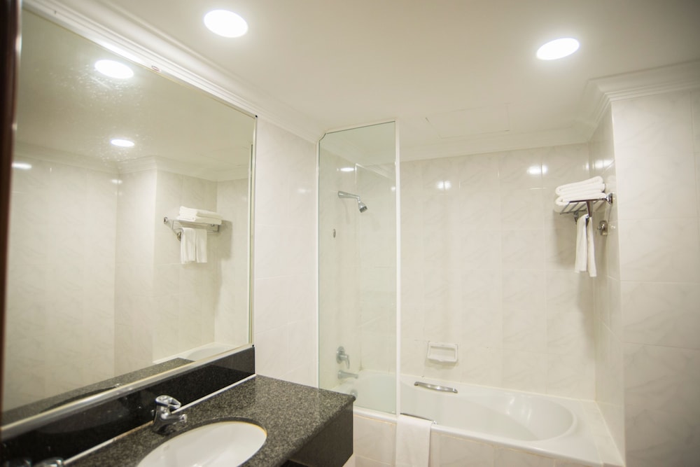 Photo of Classic Hotel Muar, 3-star hotel in Muar