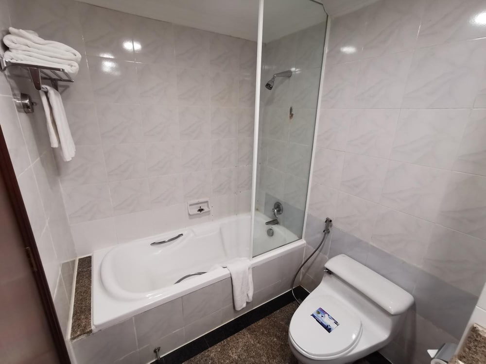 Photo of Classic Hotel Muar, 3-star hotel in Muar
