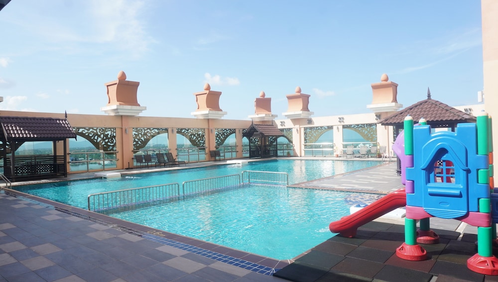 Paya Bunga Hotel Terengganu, Singapore