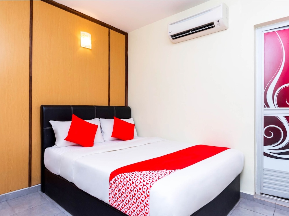 Muar City Hotel, Singapore