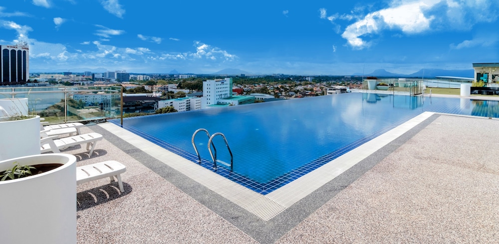Regatta Stay Kozi Square Kuching, Singapore