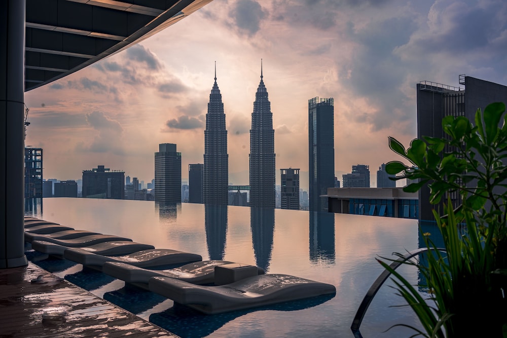 Eaton Residence KLCC, Singapore