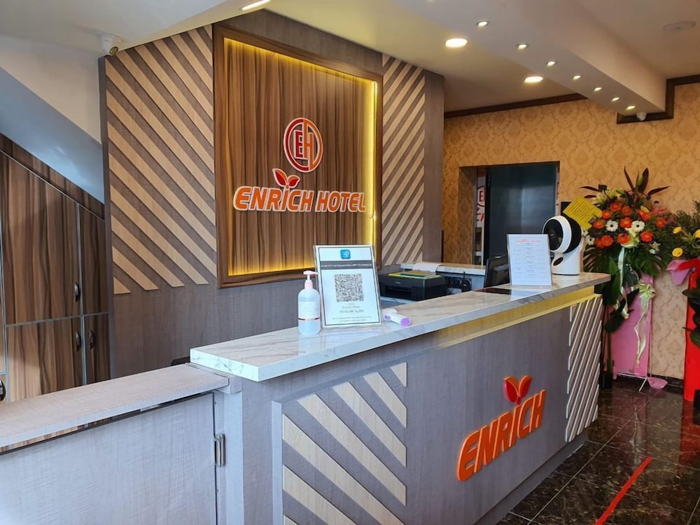 Enrich Hotel Puncak Alam, Singapore
