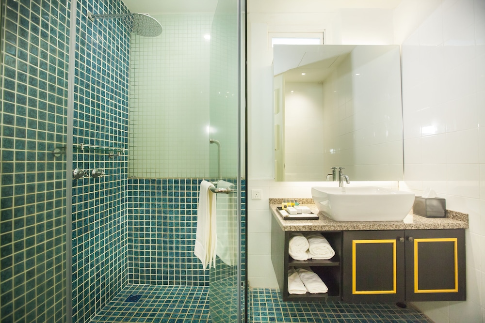 Photo of Apple Heritage Hotel, 3-star hotel in George Town