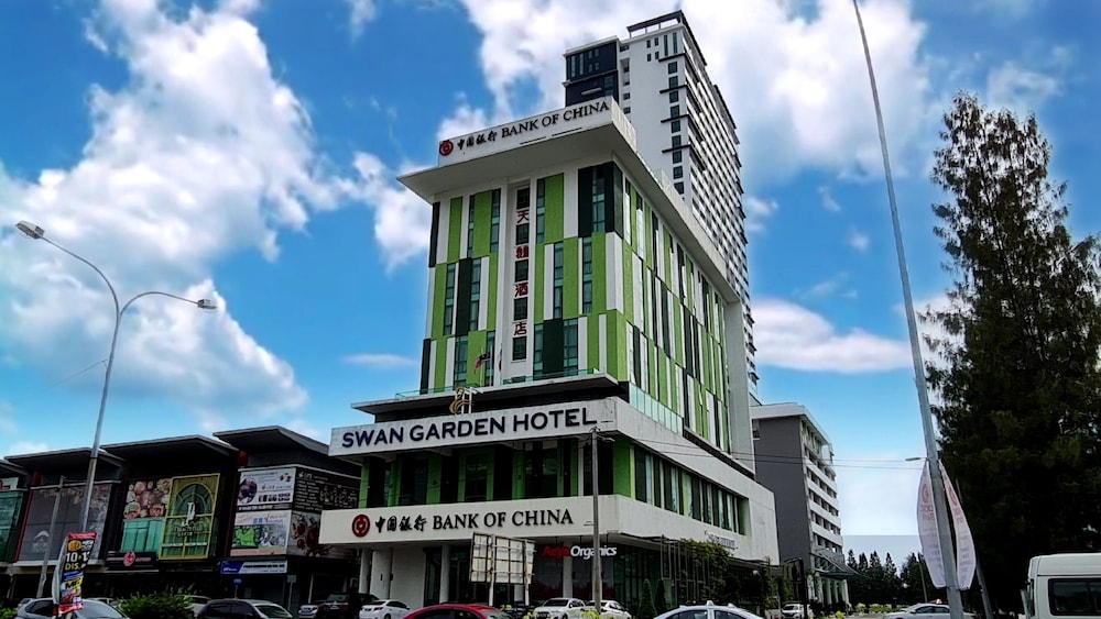 Swan Garden Hotel exterior, 3-Star hotel in Malacca