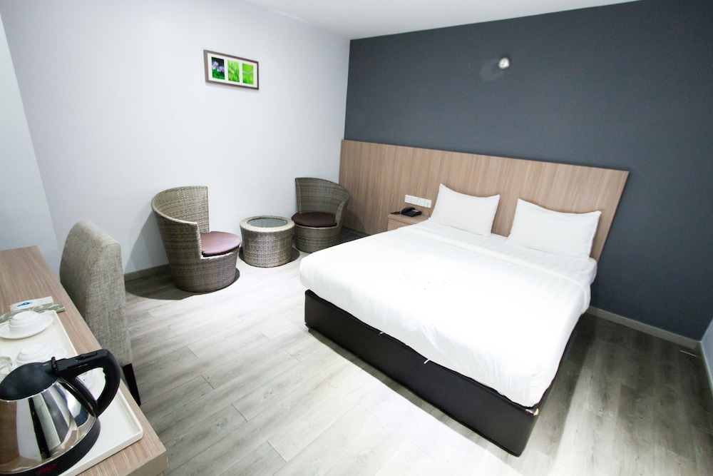 Hotel 99 - Pusat Bandar Puchong, Singapore