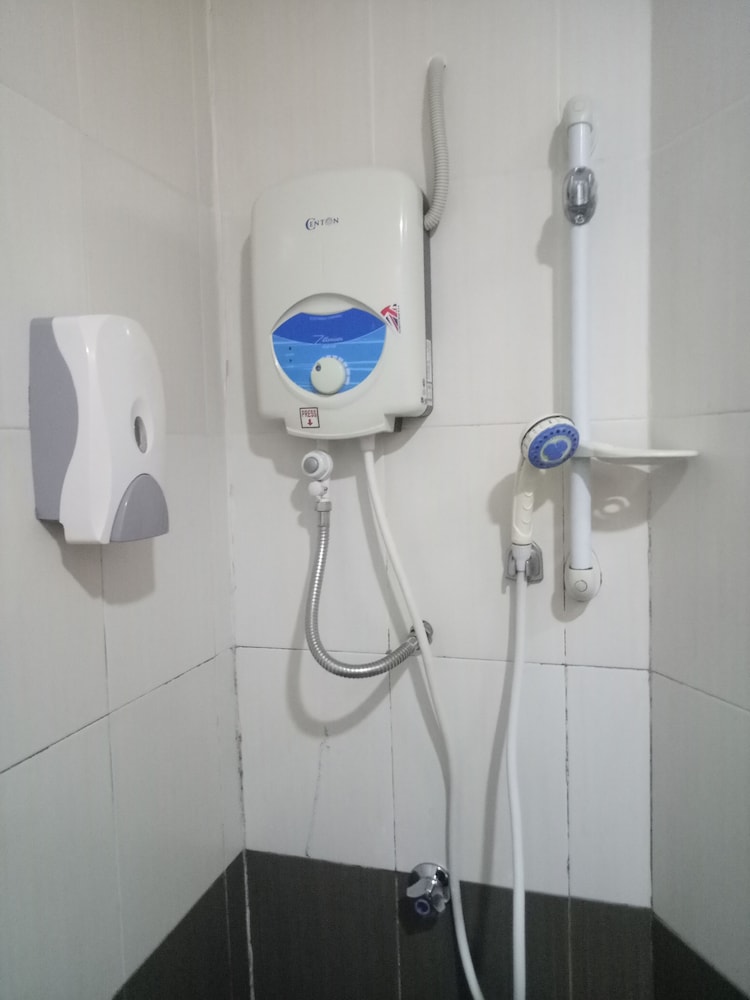 Photo of Sai Villa Hotel, 2-star hotel in Nilai
