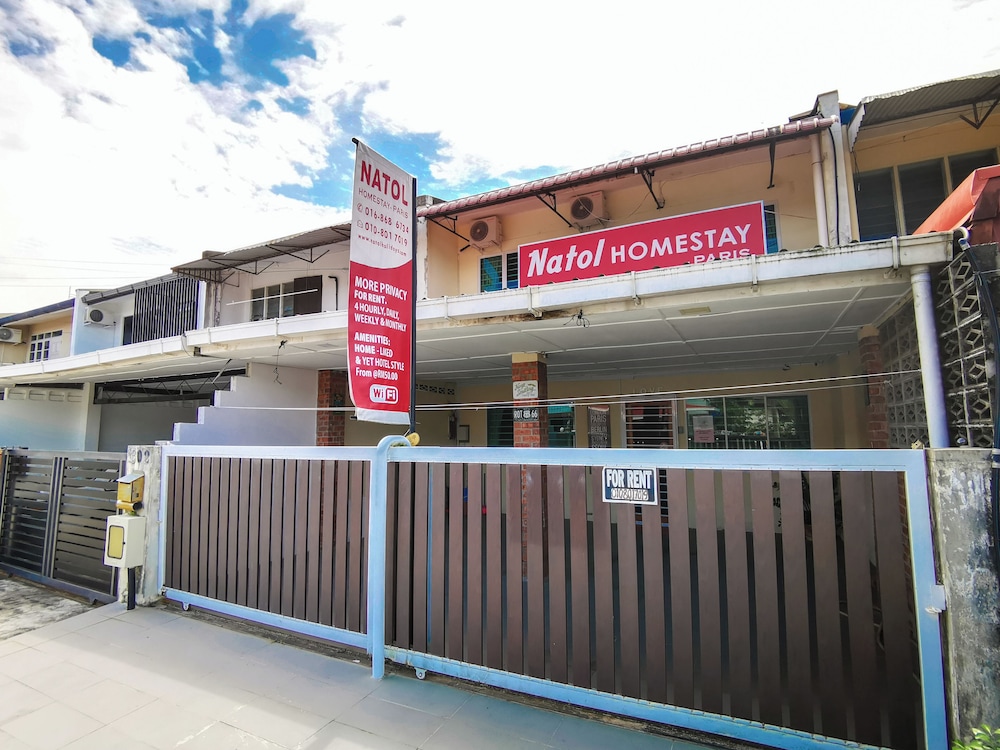 Natol Homestay - Paris BDC, Singapore