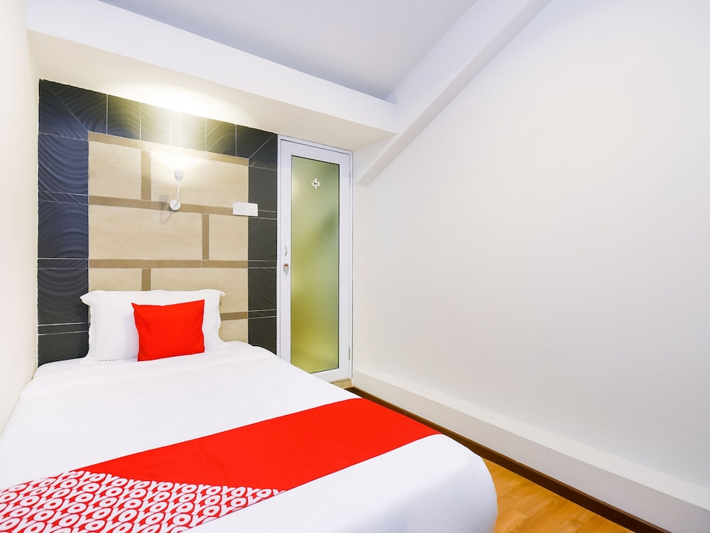 Photo of Hotel O La Mirina Boutique Inn, 2-star hotel in Miri