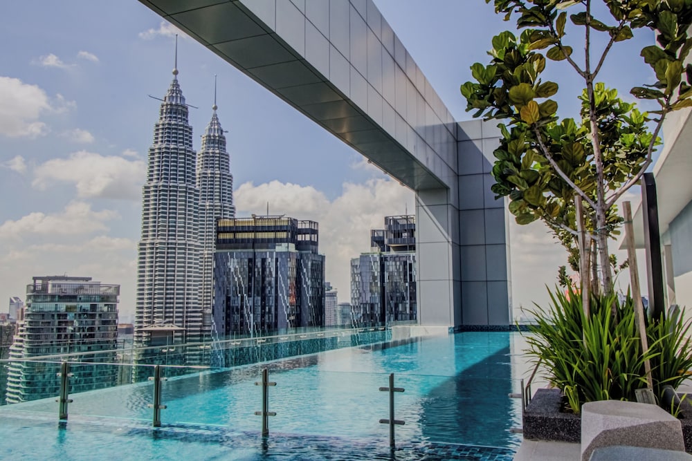 Royce Residences KLCC by WSD, Singapore