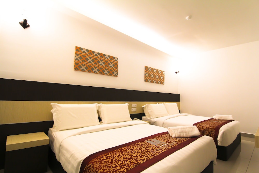 Uptown Hotel Seremban, Singapore