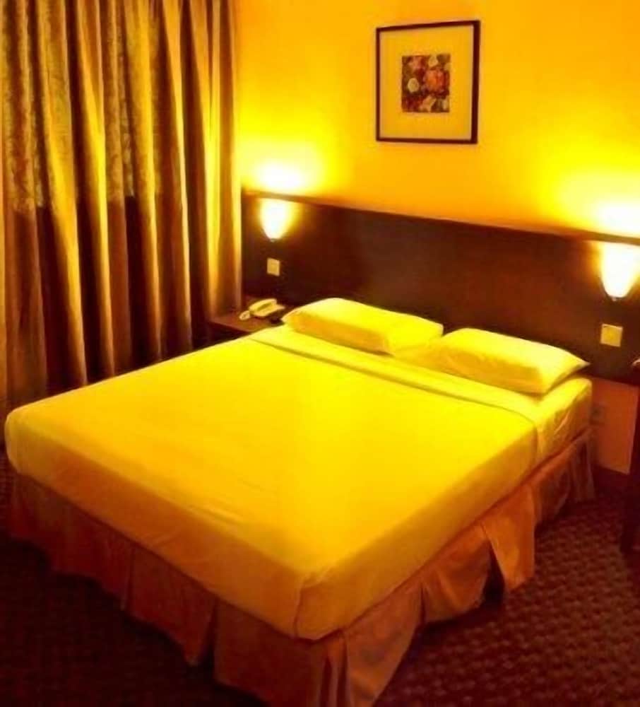 Photo of YMCA Kuala Lumpur, 3-star hotel in Kuala Lumpur (and vicinity)