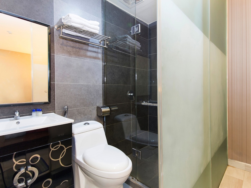 Photo of Hotel O 340 Comfort Hotel, 2-star hotel in Klang