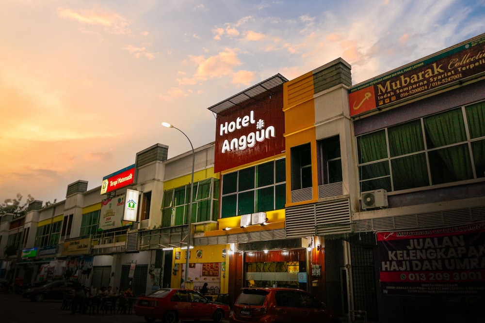 Anggun Hotel, Singapore