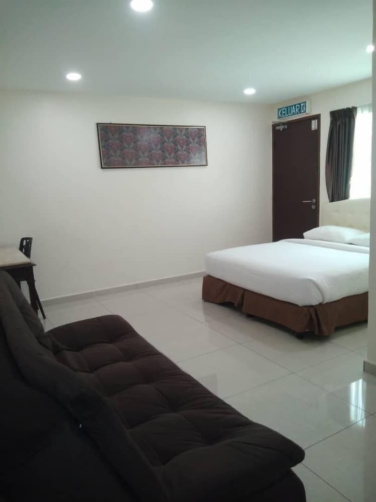 Photo of Sam Hotel, 2-star hotel in Sitiawan