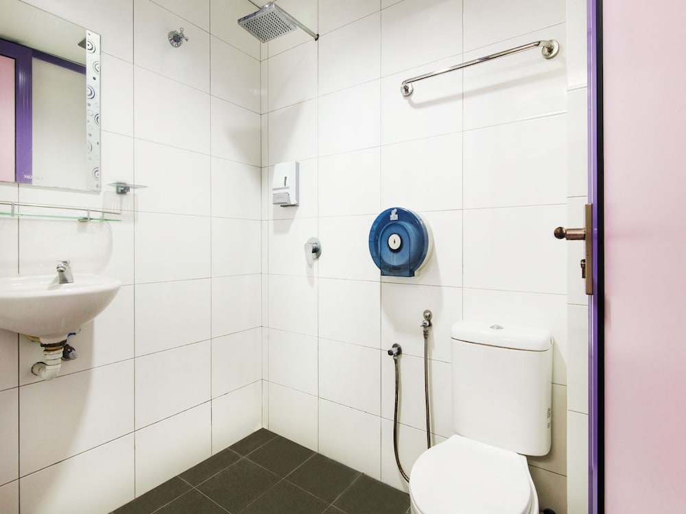 Photo of Hotel O Purple Town, 2-star hotel in Sekinchan