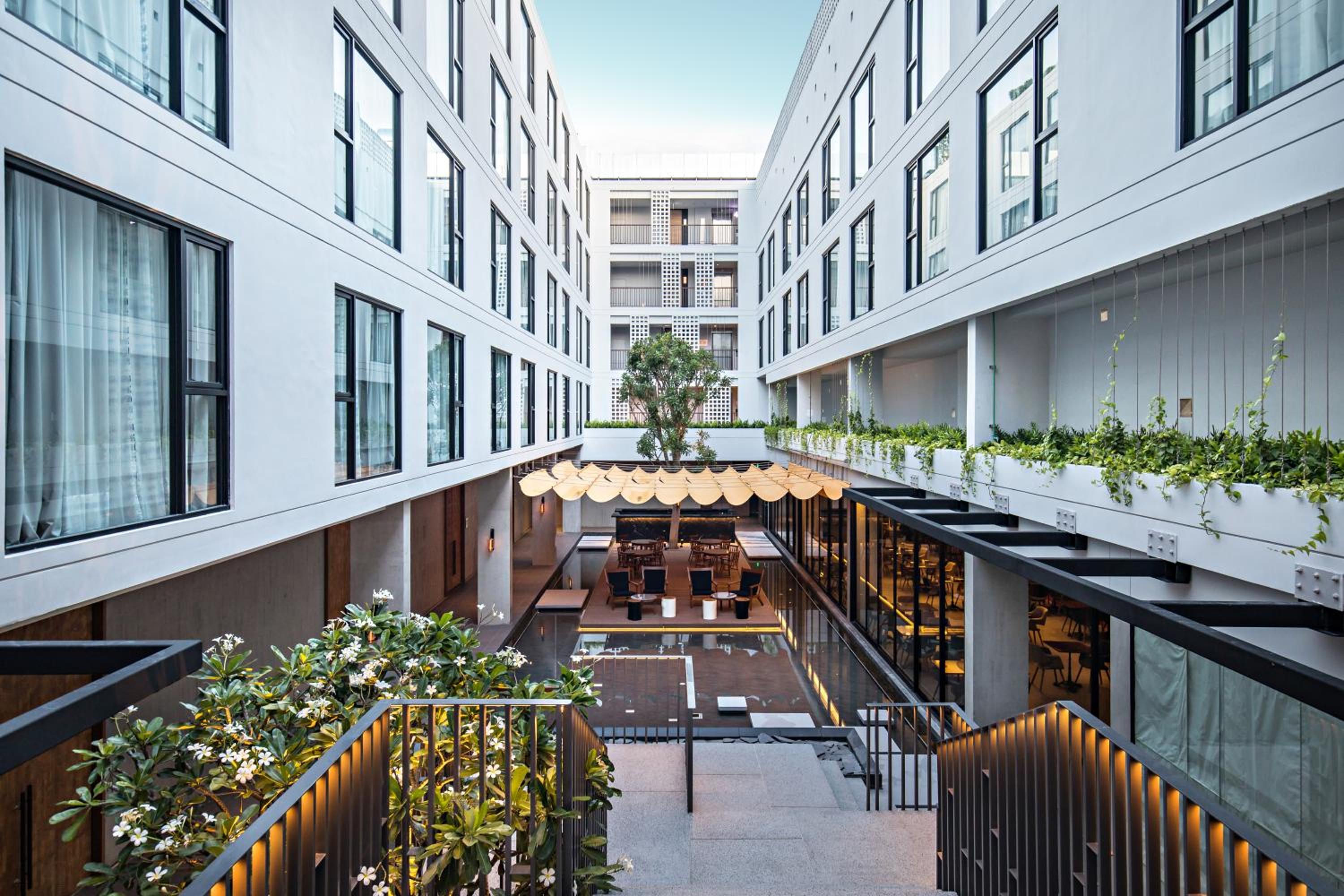 Novotel Chiangmai Nimman Journeyhub, Singapore