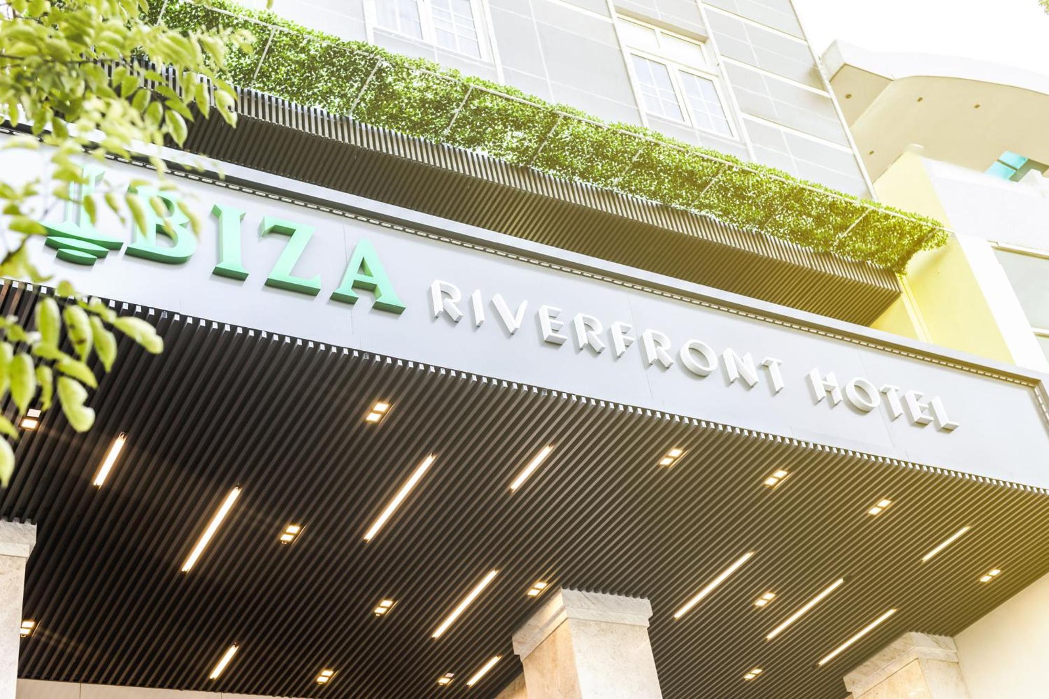 Ibiza Riverfront Da Nang Hotel, Singapore