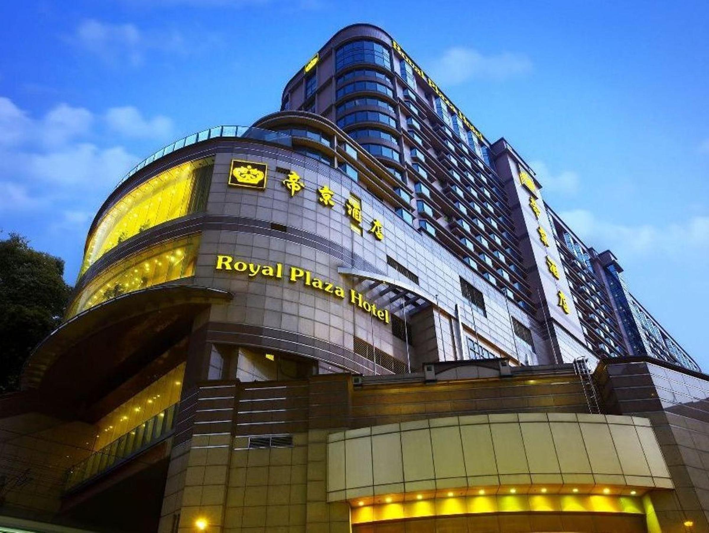 Royal Plaza Hotel, Singapore