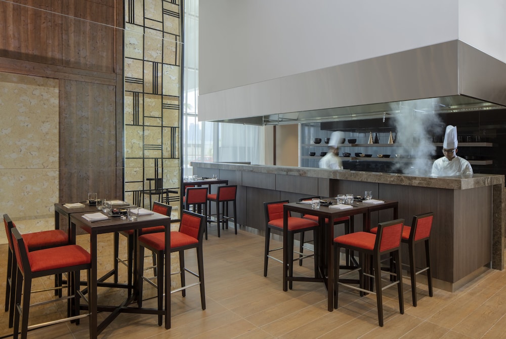Photo of Hyatt Place Dubai Jumeirah Residences, 5-star hotel in Bur Dubai