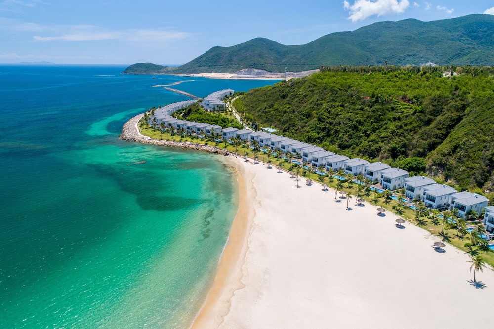 Vinpearl Resort Nha Trang, Singapore