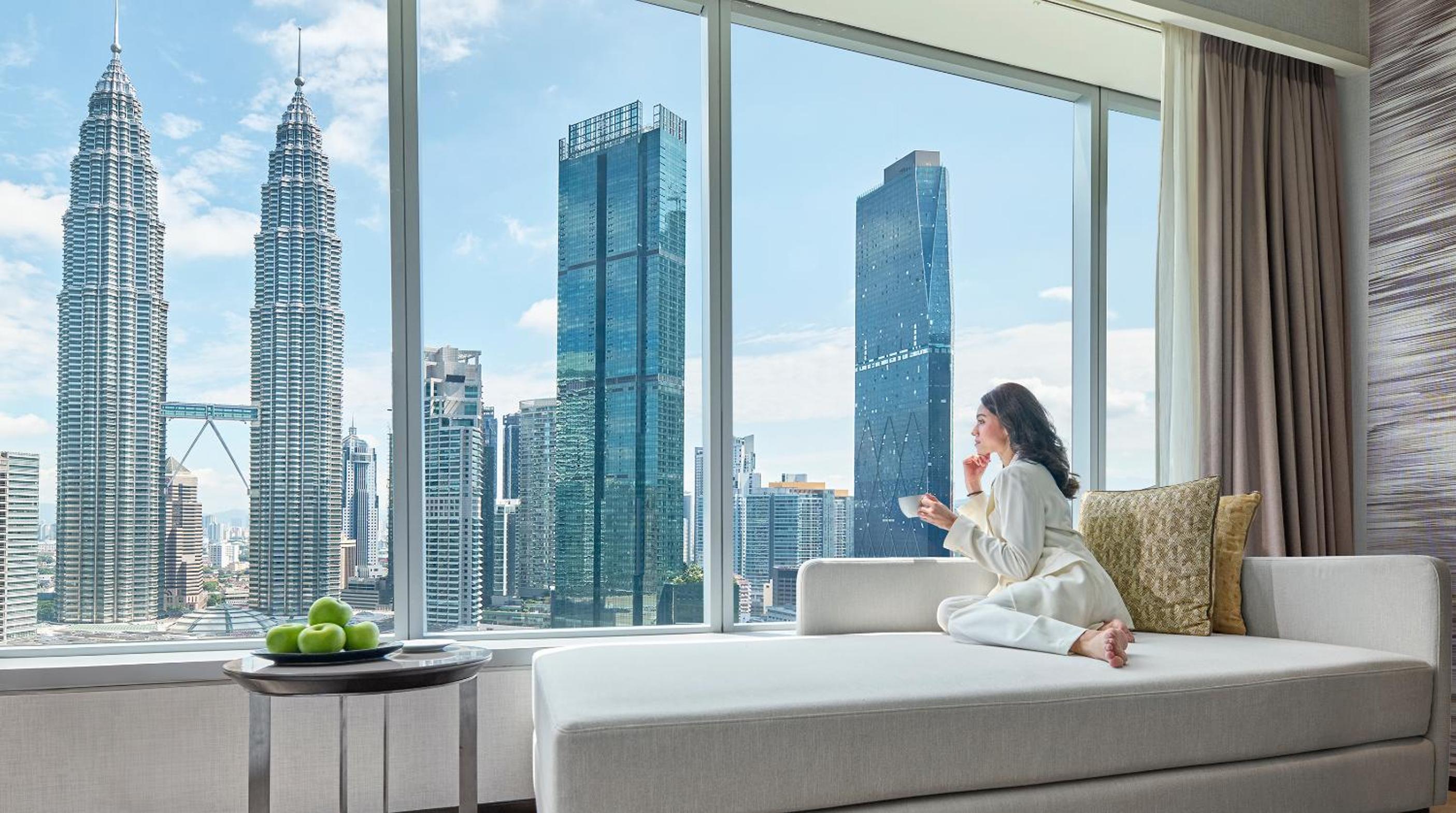 Traders Hotel, Kuala Lumpur, Singapore