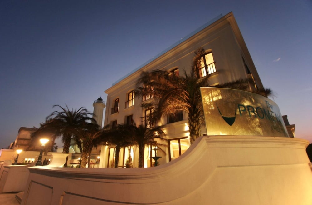 The Promenade Pondicherry, 4-star hotel in Pondicherry (and vicinity)