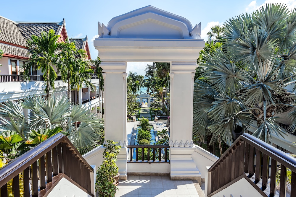 Beyond Samui, Singapore