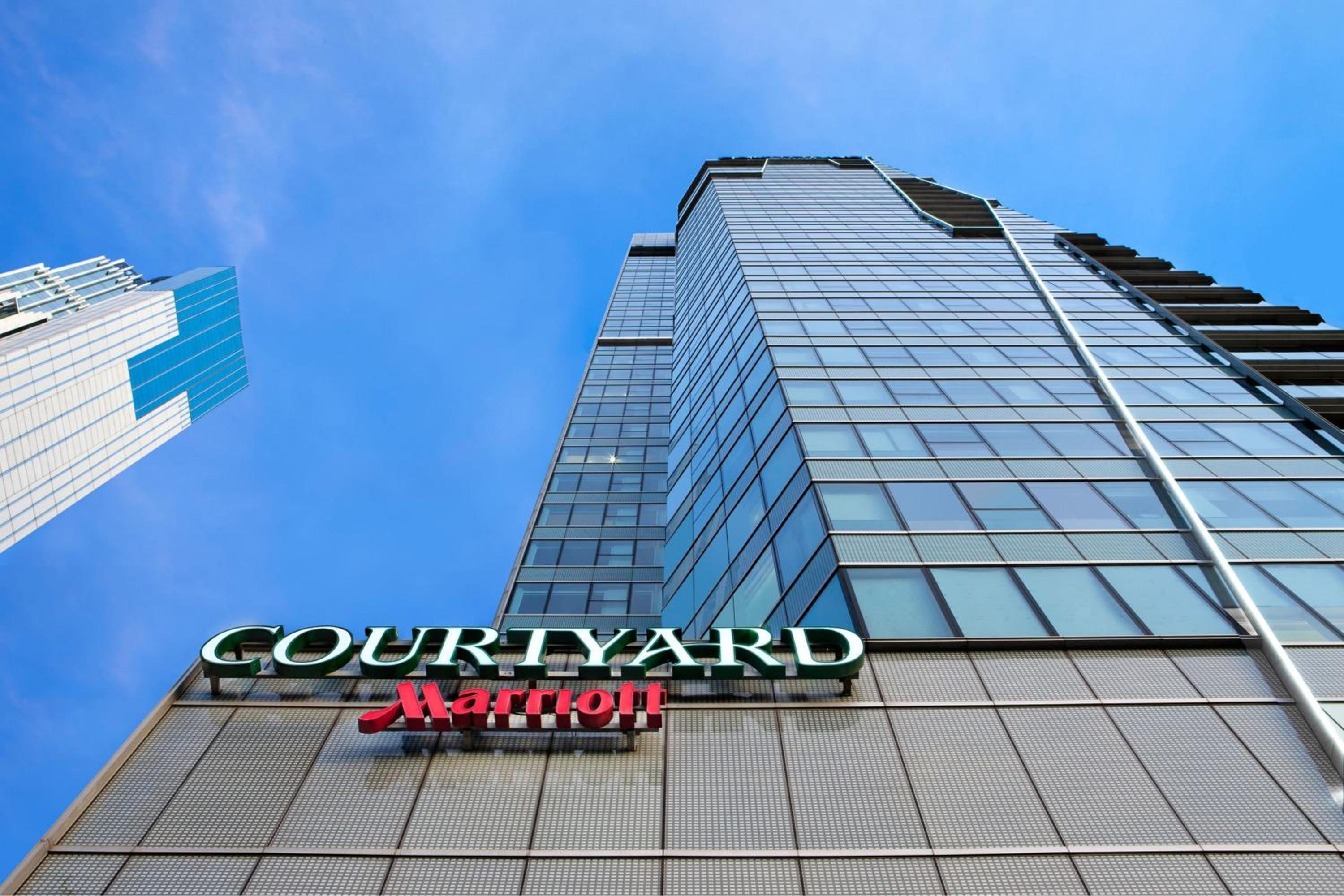 Courtyard by Marriott Hong Kong, Singapore