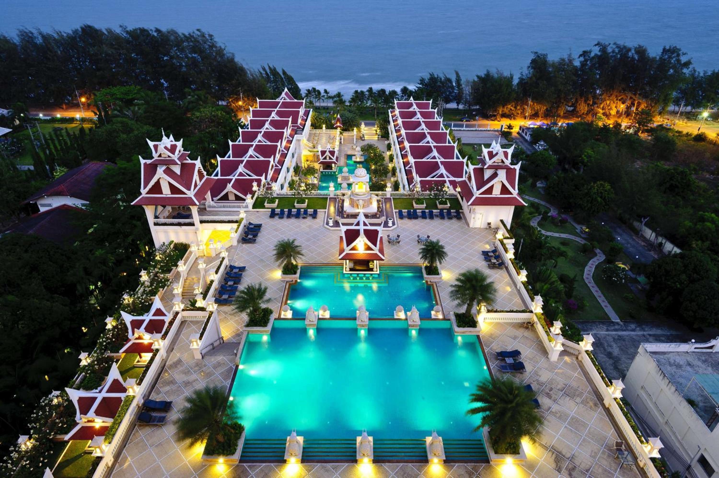 Grand Pacific Sovereign Resort & Spa, Singapore