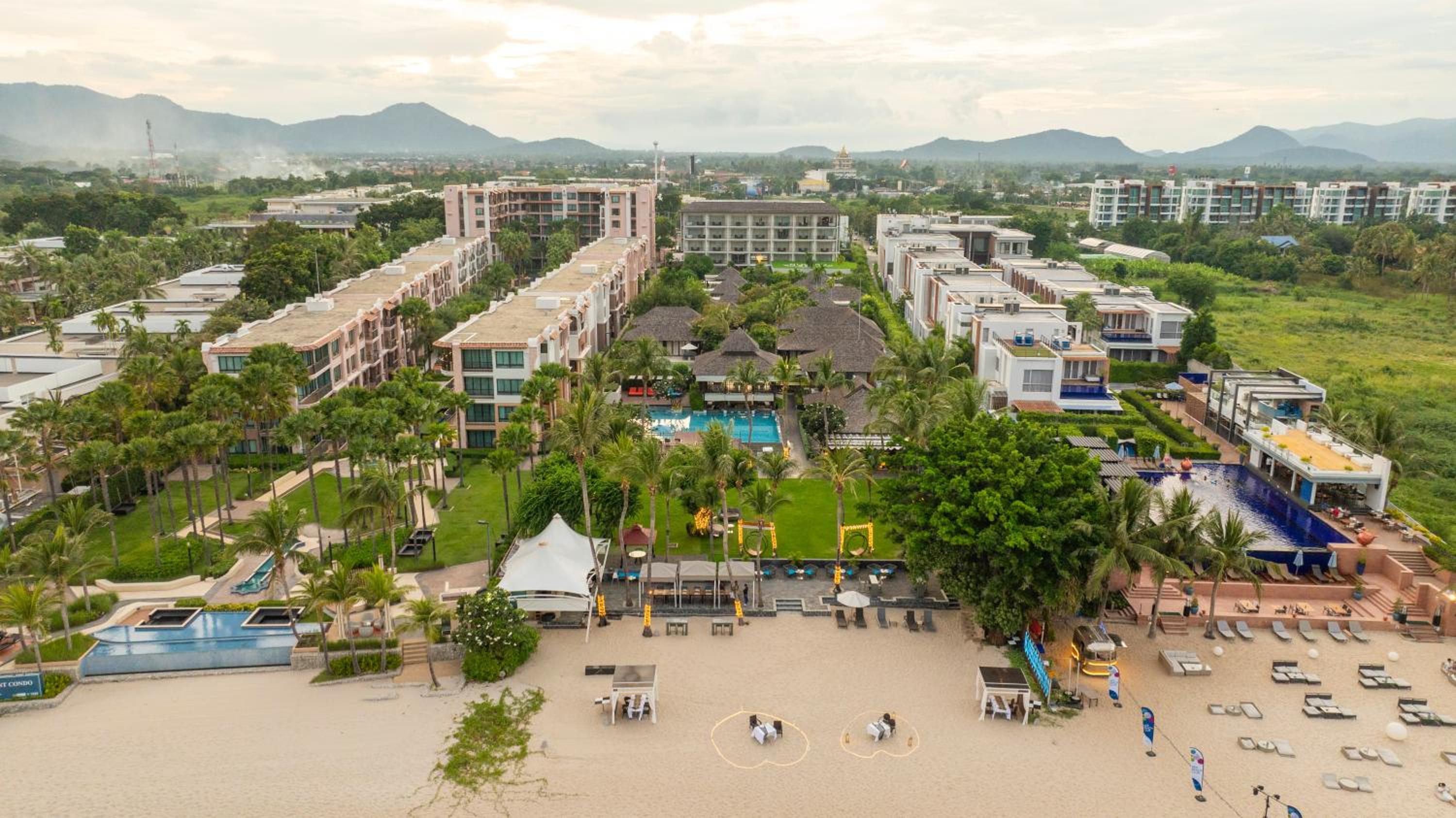 The Palayana Hua Hin, Singapore