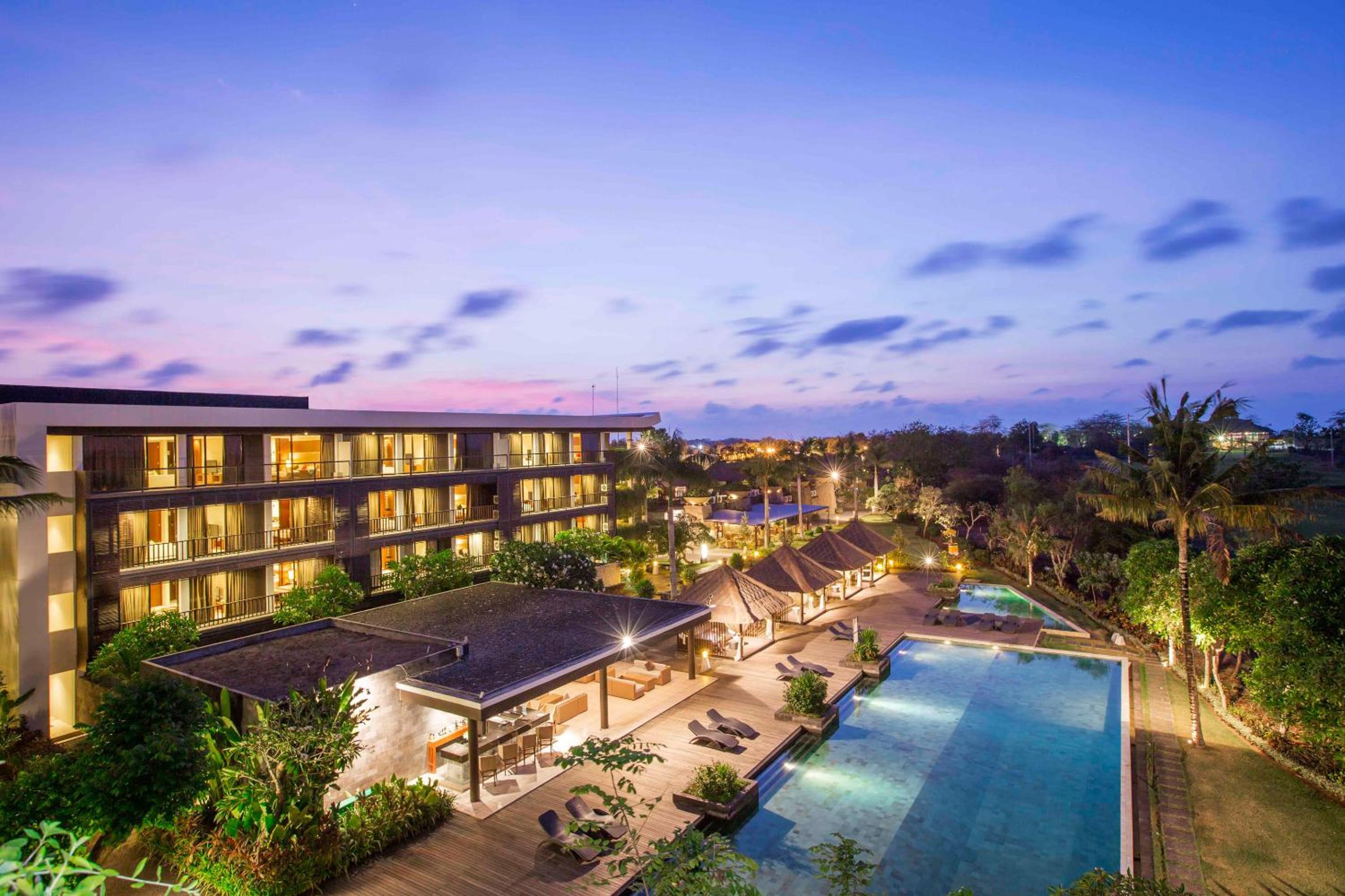 Le Grande Bali, Singapore