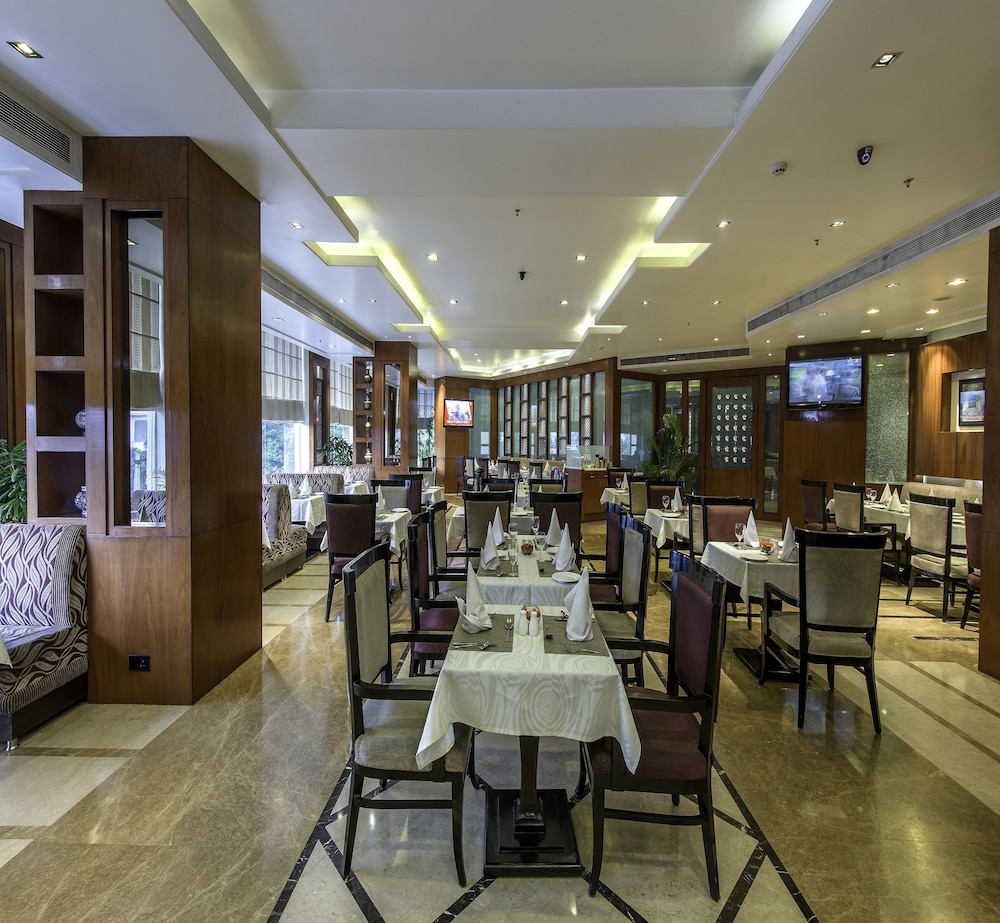 Photo of Sarovar Portico Jaipur, 3-star hotel in Jaipur District