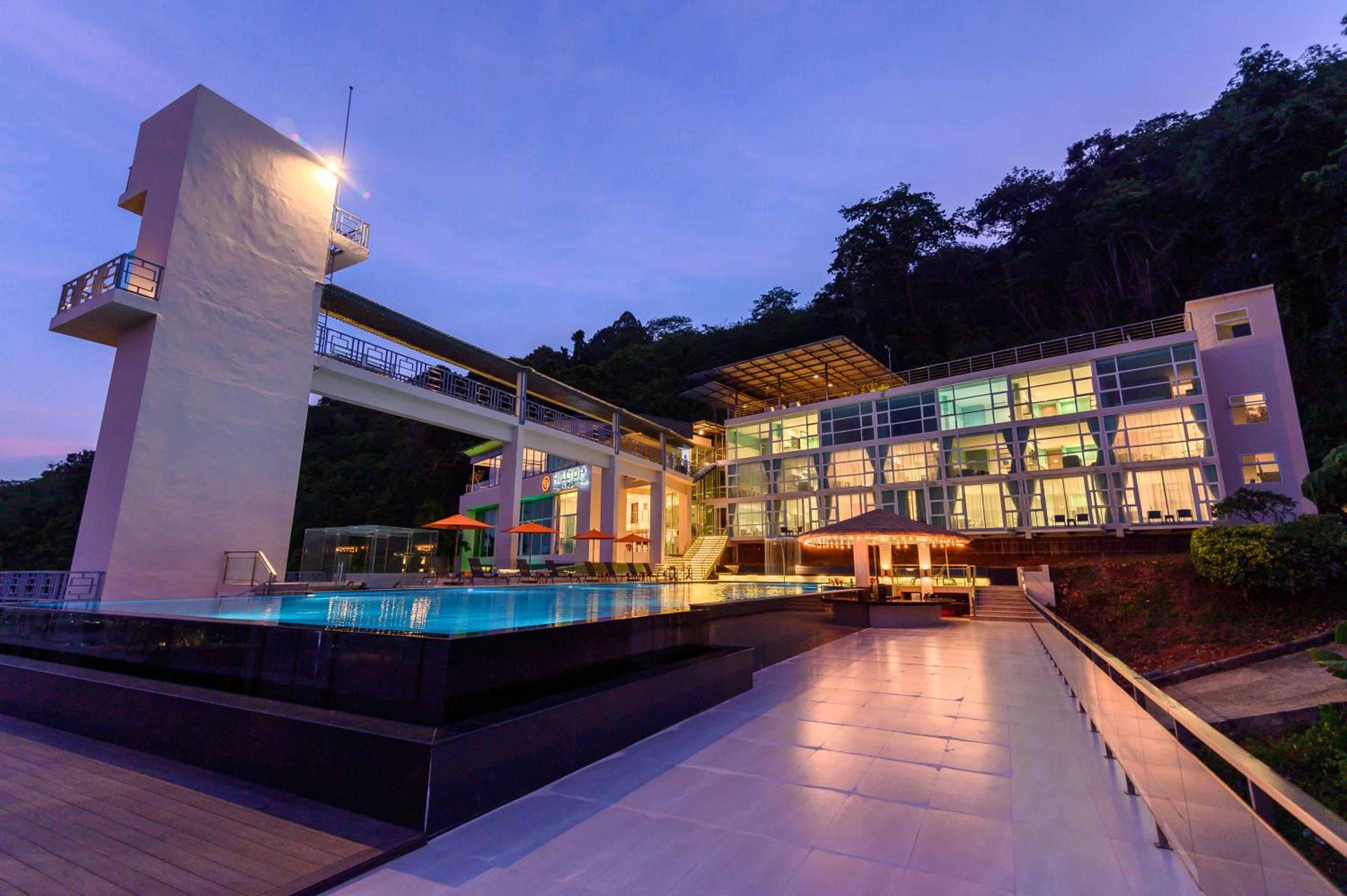 Hilltop Wellness Resort, Singapore