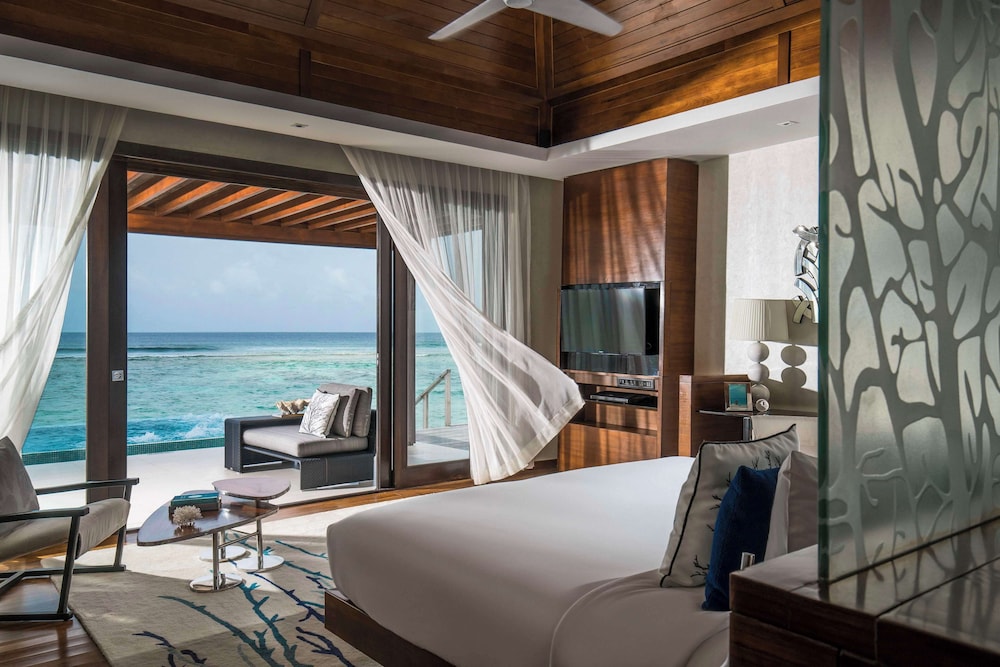 Niyama Private Islands Maldives, Singapore