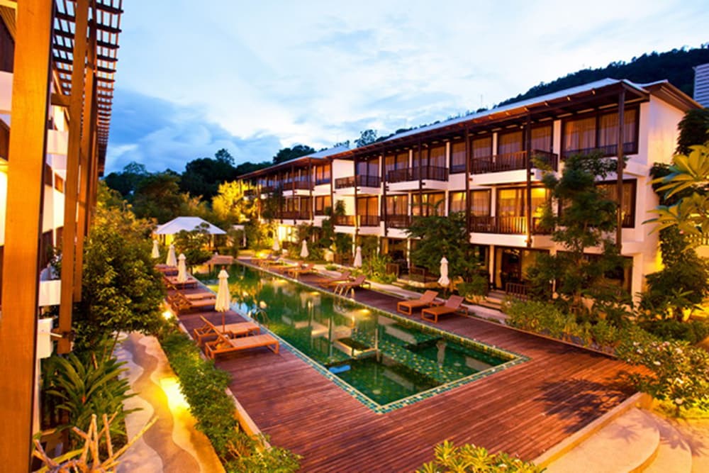 Maryoo Samui Hotel, Singapore