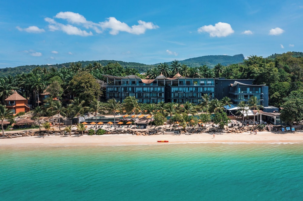 Beyond Krabi, Singapore