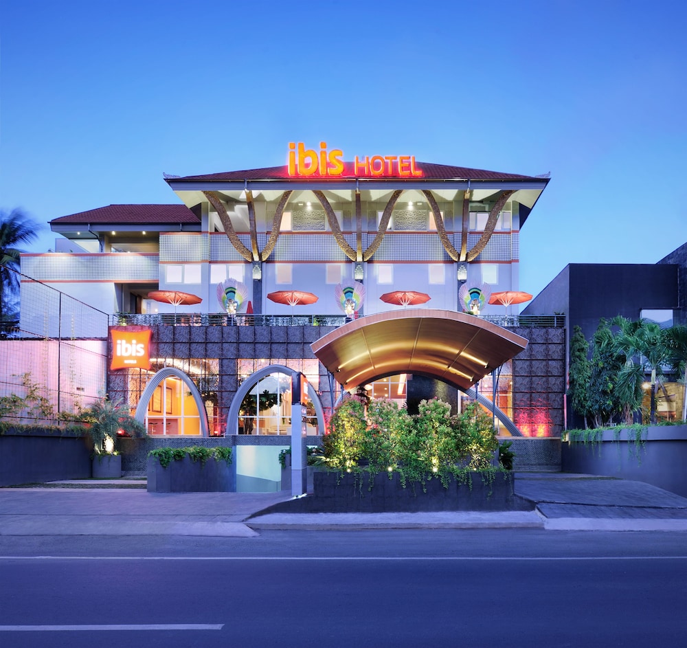 ibis Bali Kuta, Singapore