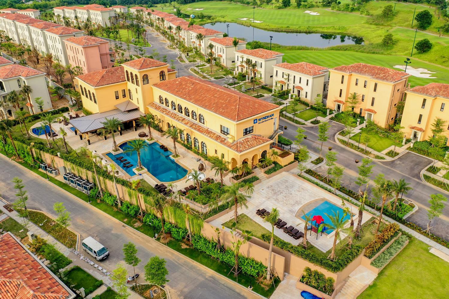 Wyndham Sky Lake Resort and Villas, Singapore