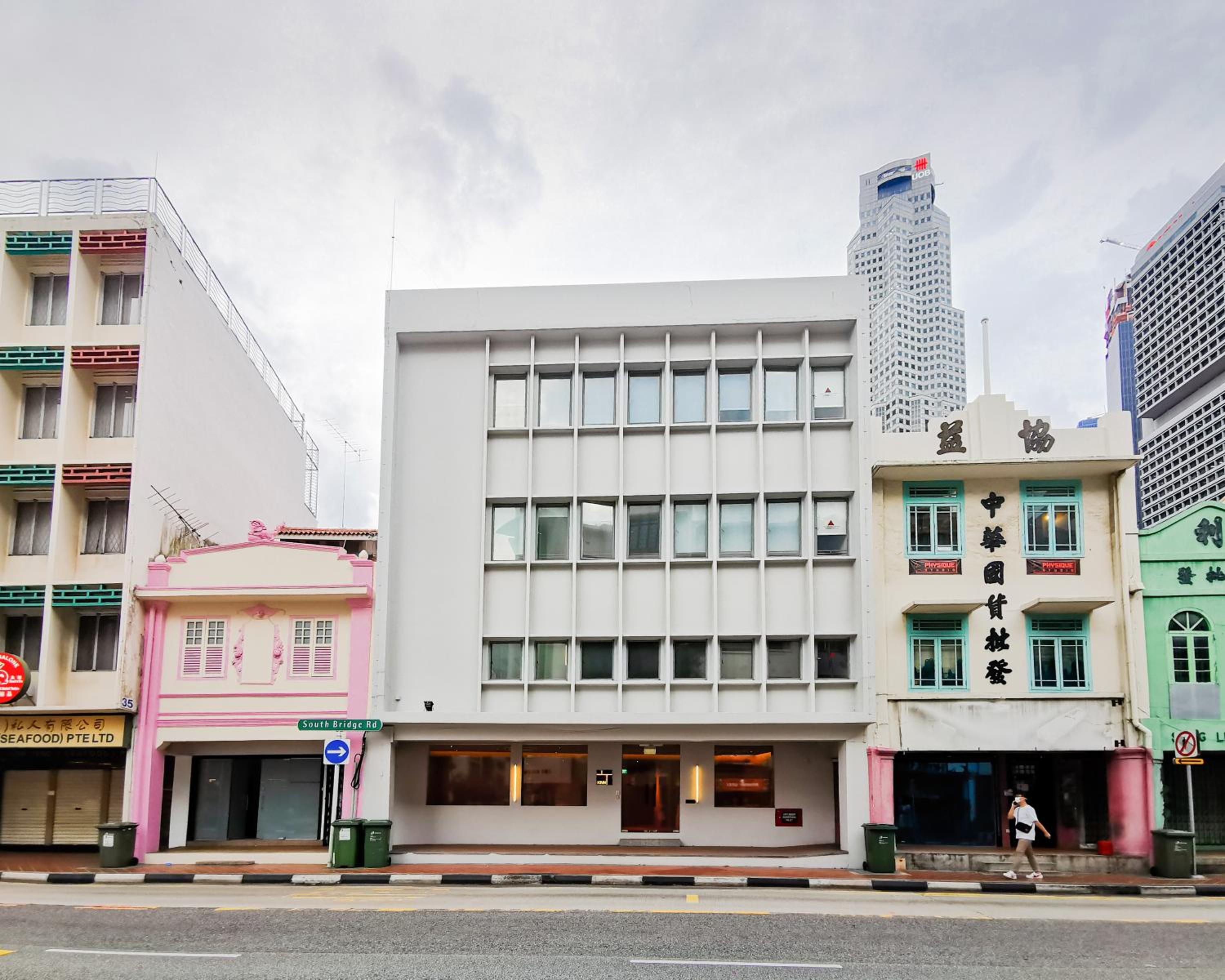 KINN Capsule - HER Space, Female Only, Singapore