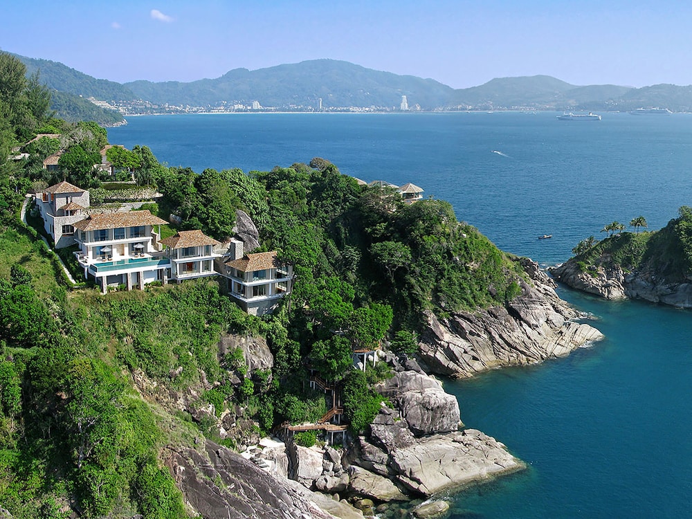 Villa Minh, Singapore