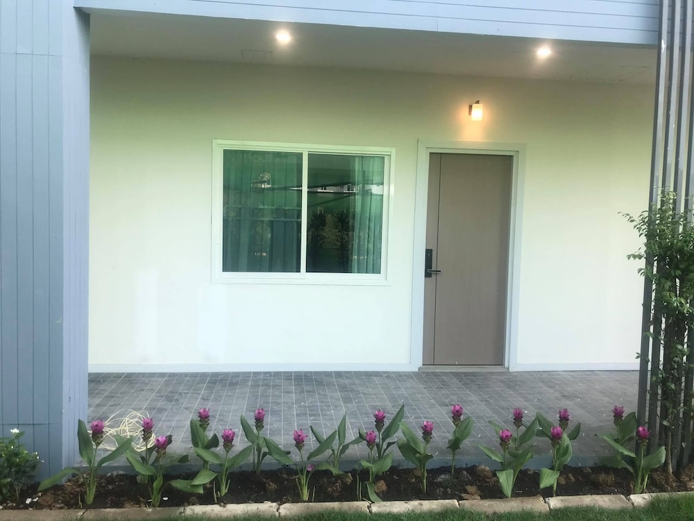 GRAND PA Hotel&Resort Lamphun Chiang Mai, Singapore